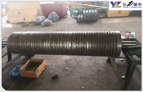 湿式磁选机,磁选机厂家提醒用户做好湿式半逆流磁选机的日常维护_磁选机厂家提醒用户做好湿式半逆流磁选机的日常维护生产厂家_钒钛铁矿磁选机厂家提醒用户做好湿式半逆流磁选机的日常维护型号参数及磁场强度 湿式磁选机,磁选机厂家提醒用户做好湿式半逆流磁选机的日常维护_磁选机厂家提醒用户做好湿式半逆流磁选机的日常维护生产厂家_钒钛铁矿磁选机厂家提醒用户做好湿式半逆流磁选机的日常维护型号参数及磁场强度