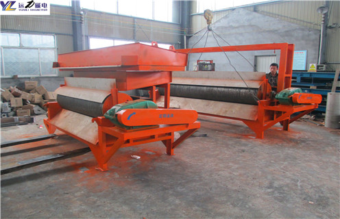 干式磁选机,潍坊干式磁选机定做_跑矿原因_锰矿潍坊干式磁选机定做一般是多少_生产厂家 干式磁选机,潍坊干式磁选机定做_跑矿原因_锰矿潍坊干式磁选机定做一般是多少_生产厂家