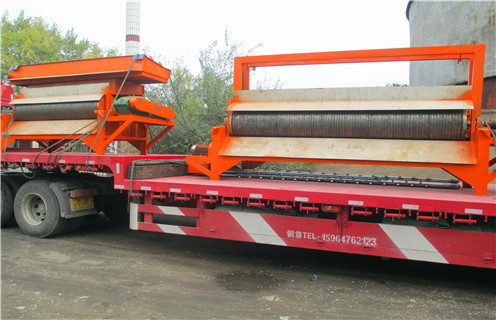 强磁辊式磁选机,上海湿式辊式磁选机工作原理_上海湿式辊式磁选机工作原理如何配置,选三氧化二铁吗? 强磁辊式磁选机,上海湿式辊式磁选机工作原理_上海湿式辊式磁选机工作原理如何配置,选三氧化二铁吗?