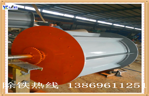 全磁　AB平台生产的全磁滚筒通常安装在输送带端头上，使用环境更适用于大批量的矿石，谷物，沙子，砂砾，塑料，木材，碎玻璃，废料等干性物料中的跟大含量的铁屑，铁片，铁块或者其他铁磁性物料自动分离。